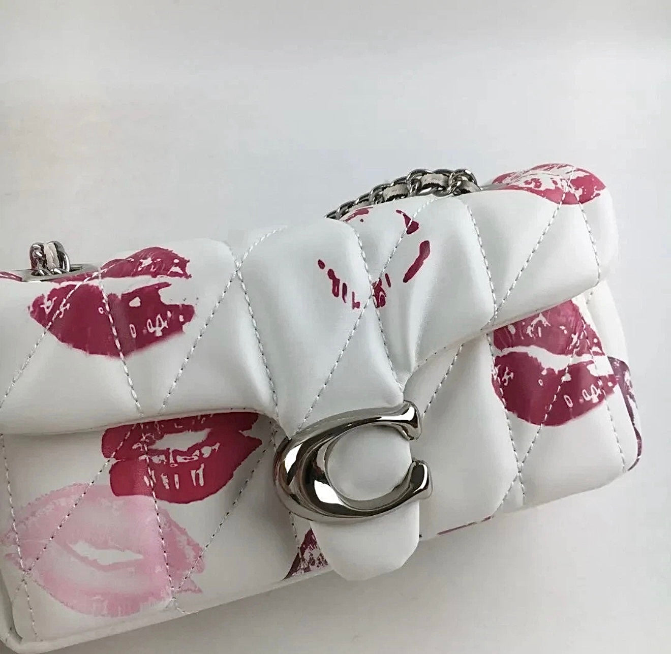 MINI Kisses
